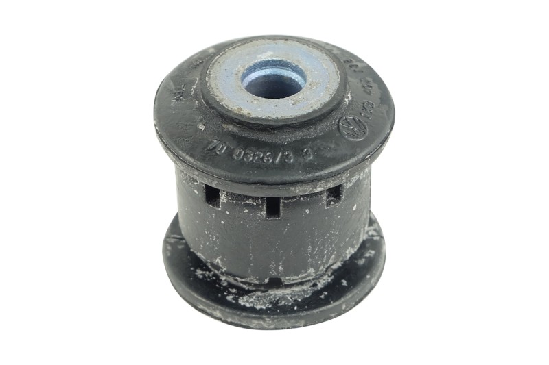 Trailing Arm Mounting BOGAP A3328103 OE Ref 1K0407182 BOGAP