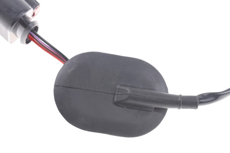 Fuel Pump Control Unit BOGAP A6322110 OE Ref 1K0906093E BOGAP