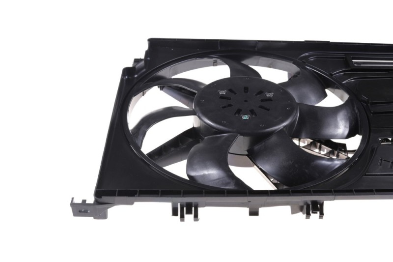 Engine Cooling Fan BOGAP B4243136 OE Ref 17427617610 BOGAP
