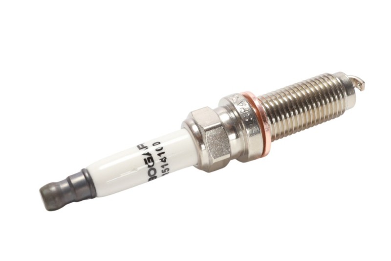 Spark Plug BOGAP E1514100 OE Ref 122905PAA01 BOGAP