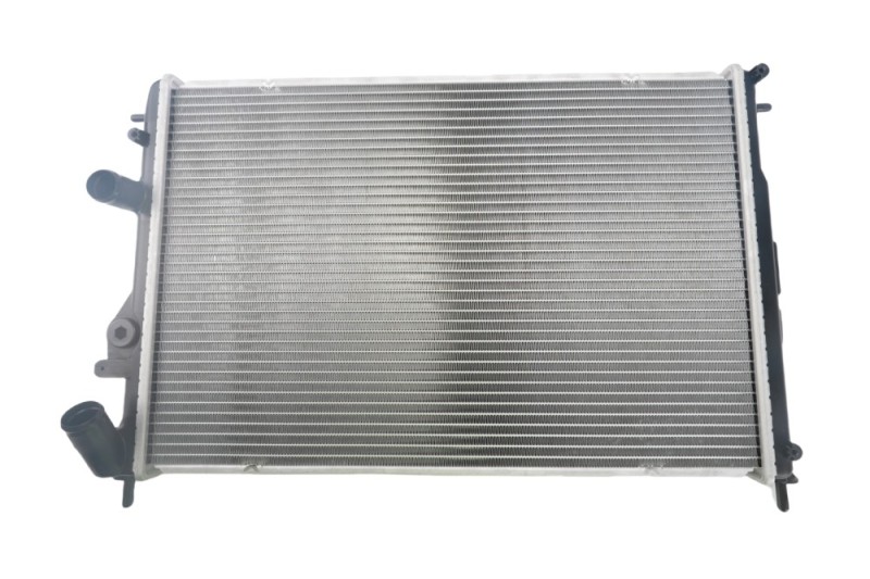 Engine Cooling Radiator BOGAP R4210142 OE Ref 8200189288 BOGAP