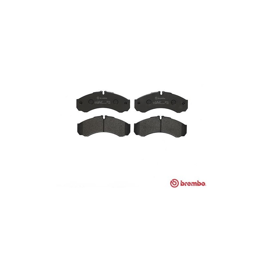 Jeu de plaquettes de frein BREMBO PA6017 pour camions IVECO, PEUGEOT et RENAULT BREMBO