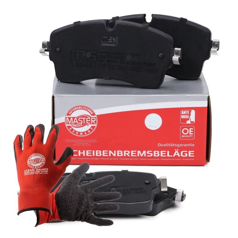 Brake Pad Set + Cleaner MASTER-SPORT 13046118152N-SET-MSP OE Ref JDE39759 MASTER SPORT