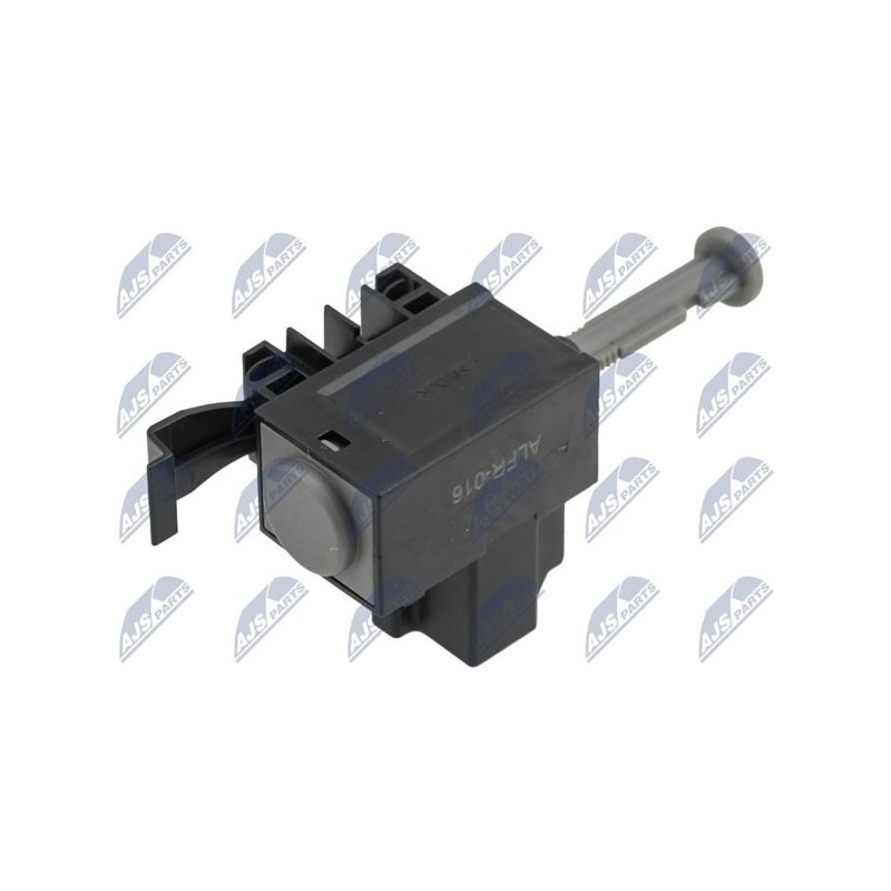 Clutch Control (cruise Control) Switch NTY ECP-FR-016 OE Ref 1439868 NTY