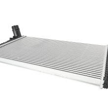 Intercooler BOGAP A4220114 OE Ref 1K0145803AF BOGAP