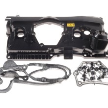 Cylinder Head Cover BOGAP B1115115 OE Ref 11127526669