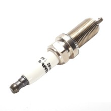 Spark Plug BOGAP B1514102 OE Ref 0032137