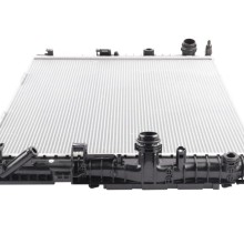 Engine Cooling Radiator BOGAP B4210139 OE Ref 17118699788 BOGAP