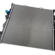 Radiator Water Tank BOGAP B4210238 OE Ref 17115A187E7