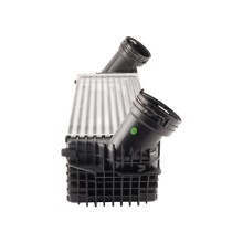Intercooler BOGAP B4220104 OE Ref 17517533475 BOGAP