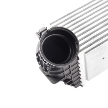 Intercooler BOGAP B4220104 OE Ref 17517533475 BOGAP