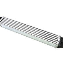 Intercooler BOGAP B4220106 OE Ref 17512751277 BOGAP