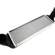 Intercooler BOGAP B4220122 OE Ref 17113449191
