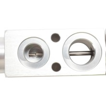 Air Conditioning Expansion Valve BOGAP C4123103 OE Ref 2058308400 BOGAP