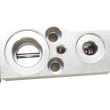 Air Conditioning Expansion Valve BOGAP C4123104 OE Ref 2178300084 BOGAP