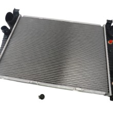 Engine Cooling Radiator BOGAP C4210103 OE Ref 2205000003