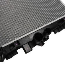 Engine Cooling Radiator BOGAP C4210122 OE Ref 6395010401 BOGAP