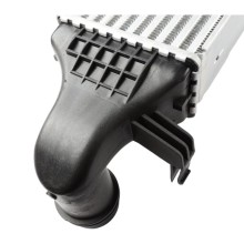 Intercooler BOGAP C4220139 OE Ref 144615DD0A BOGAP