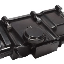 Cylinder Head Cover BOGAP E1115118 OE Ref LR110464