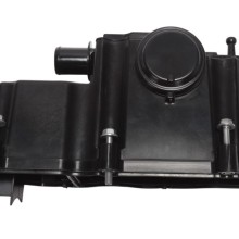 Cylinder Head Cover BOGAP E1115118 OE Ref LR110464 BOGAP