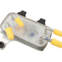 Engine Oil Cooler BOGAP E4222101 OE Ref LR031827