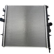 Engine Cooling Radiator BOGAP P4210178 OE Ref 133037