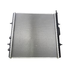 Engine Cooling Radiator BOGAP P4210178 OE Ref 133037 BOGAP