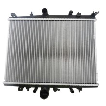 Engine Cooling Radiator BOGAP P4210198 OE Ref 133077