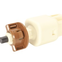 Stop Light Switch BOGAP P7326101 OE Ref 04710280
