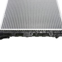 Engine Cooling Radiator BOGAP R4210128 OE Ref 2140000QA0 BOGAP