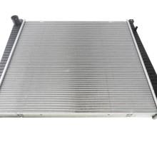 Engine Cooling Radiator BOGAP R4210211 OE Ref 5001865411 BOGAP