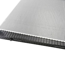 Engine Cooling Radiator BOGAP R4210211 OE Ref 5001865411 BOGAP