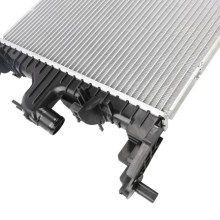 Engine Cooling Radiator BOGAP R4210217 OE Ref 214105803R BOGAP