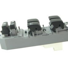 Window Regulator Switch BOGAP T7339101 OE Ref 848200R010 BOGAP