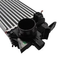 Intercooler BOGAP V4220102 OE Ref 31338306