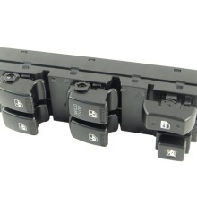 Window Regulator Switch BOGAP Y7339100 OE Ref 935702E250 BOGAP