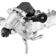 EGR Module BorgWarner 792004D0 OE Ref 11718517724 BorgWarner
