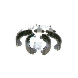 Jeu de mâchoires de frein BOSCH 0204113665 pour CHEVROLET, DAEWOO, GM KOREA et plus encore... BOSCH