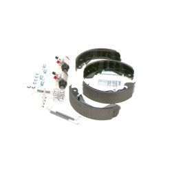 Jeu de mâchoires de frein BOSCH 0204113665 pour CHEVROLET, DAEWOO, GM KOREA et plus encore... BOSCH