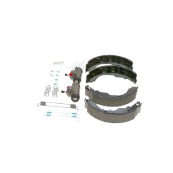 Jeu de mâchoires de frein BOSCH 0204113669 pour PEUGEOT 406 OE 42413Z BOSCH
