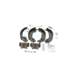 Jeu de mâchoires de frein BOSCH 0204113674 pour FIAT, LANCIA PUNTO, Y