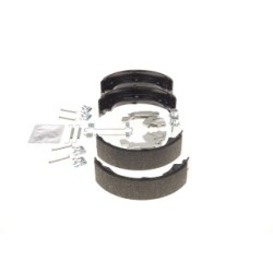 Jeu de mâchoires de frein à main BOSCH 0204113821 pour CITROËN, FIAT, PEUGEOT BOSCH