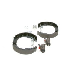 Jeu de mâchoires de frein à main BOSCH 0204114122 pour PEUGEOT 406 OE E170065 BOSCH