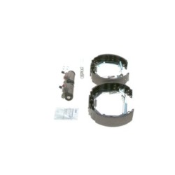 Jeu de mâchoires de frein à main BOSCH 0204114523 pour RENAULT 19 OE 7701203533 BOSCH