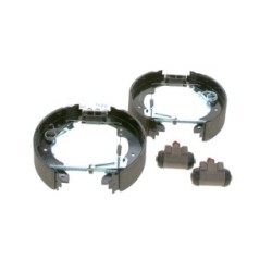 Jeu de mâchoires de frein à main BOSCH 0204114538 pour CITROËN, FIAT, PEUGEOT OE 42412X BOSCH