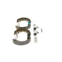 Jeu de mâchoires de frein à main BOSCH 0204114668 pour VAUXHALL CORSA, CORSAVAN BOSCH