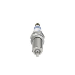 Spark Plug BOSCH 0242135533 OE Ref 1822A010