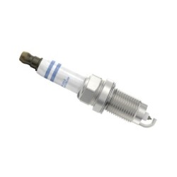 Spark Plug BOSCH 0242235775 OE Ref 32017023