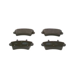 Jeu de plaquettes de frein BOSCH 0986424938 pour NISSAN INTERSTAR OE 4106000Q0M