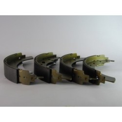 Hand Brake Shoe Set BOSCH 0986487012 OE Ref 34 21 1 111 852